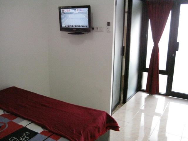House 140 Hotel Baturetno Szoba fotó