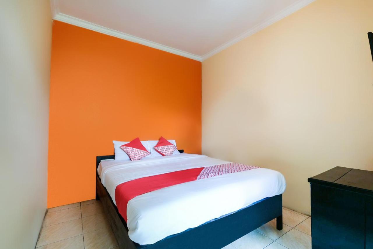 House 140 Hotel Baturetno Kültér fotó